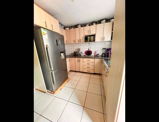 2 BEDROOM HOUSE FOR SALE IN UMHLATHUZE